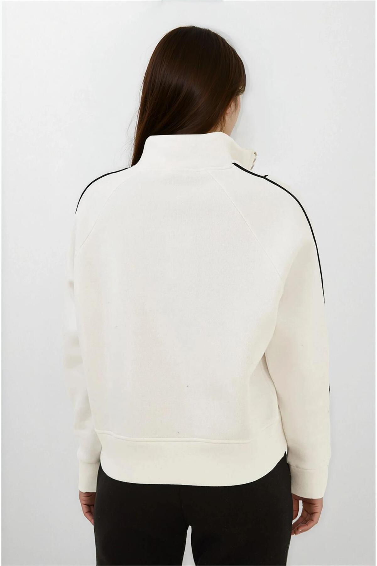 White Women Sweatshirt