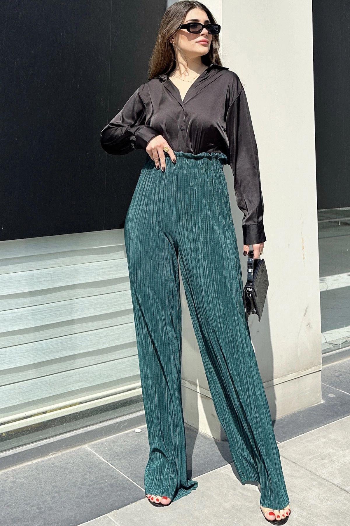 Oil Green Women Pants