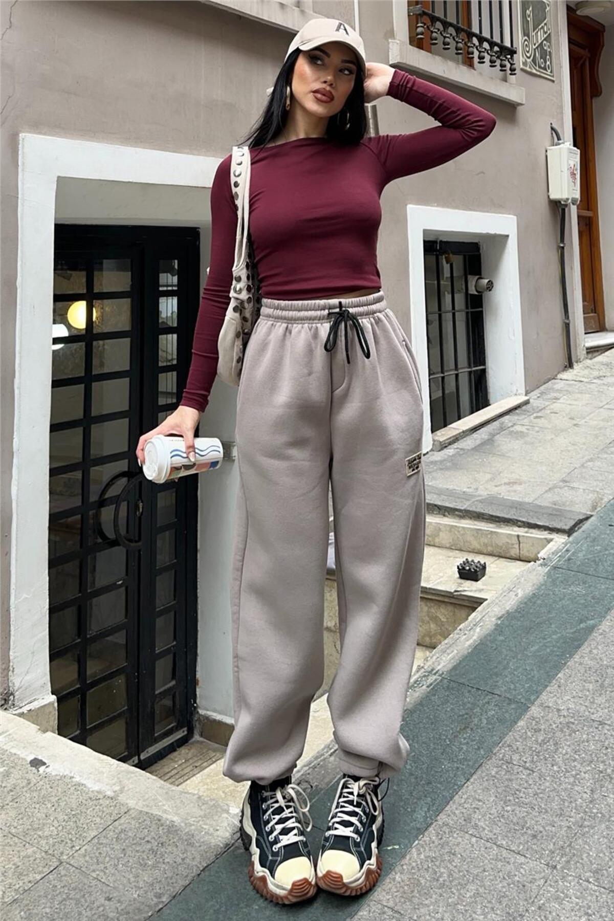 Mink Women Sweatpants