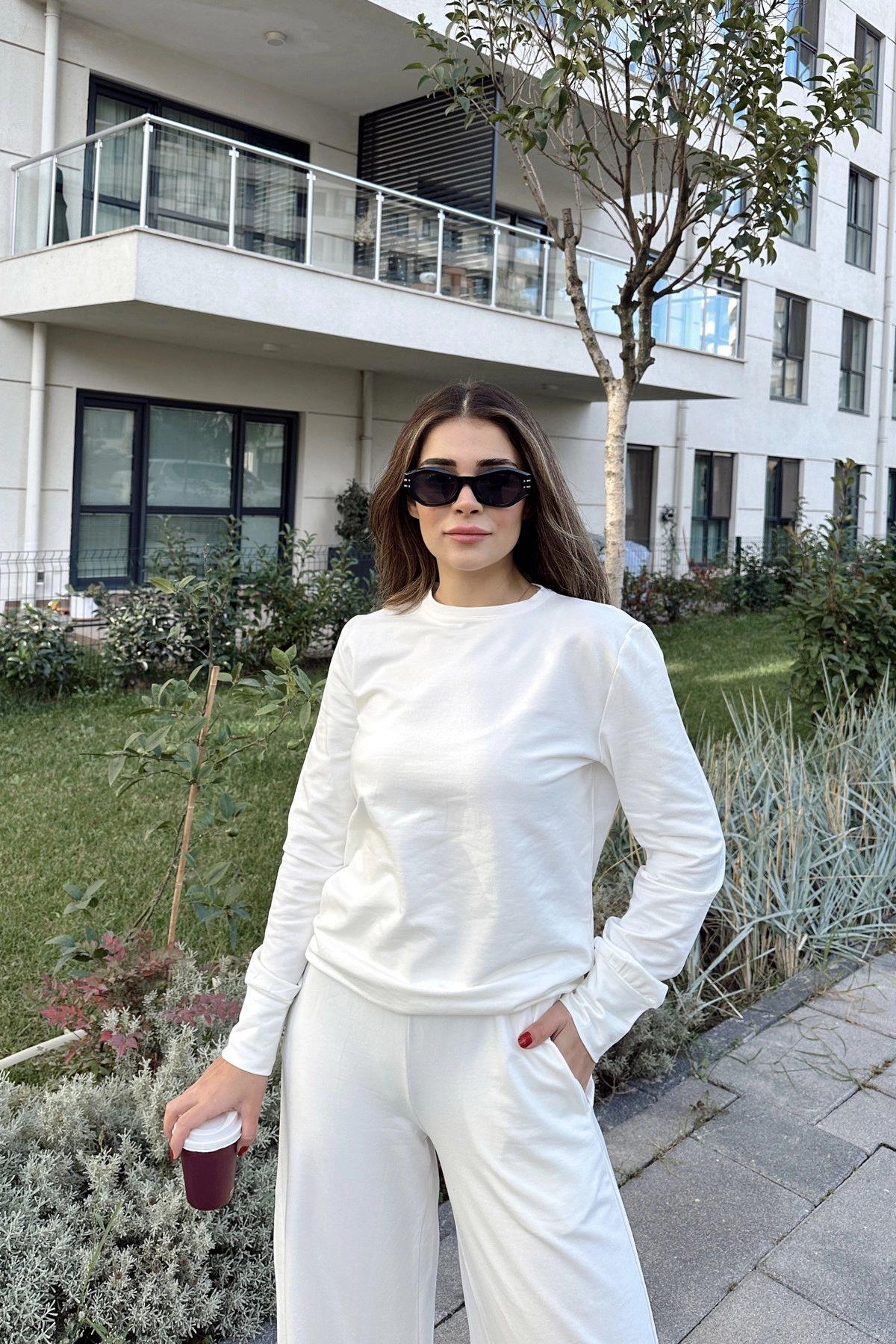 White Women Two-Piece Set