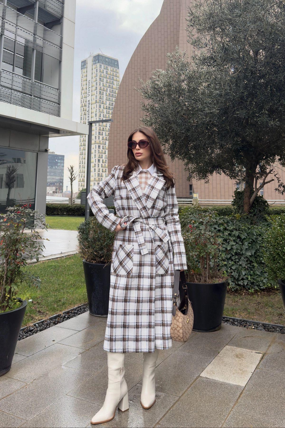 Brown-ecru (checkered) Women Coat