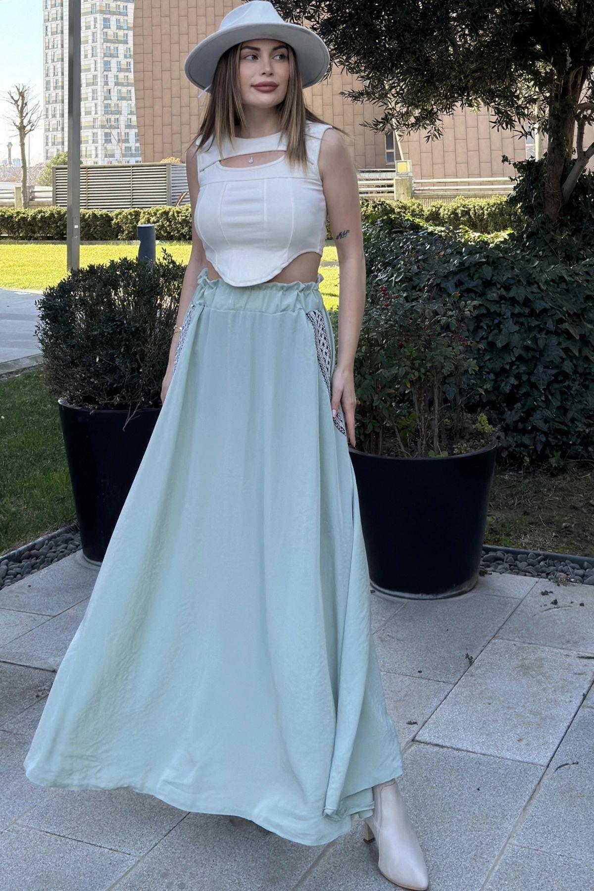Mint Women Skirt