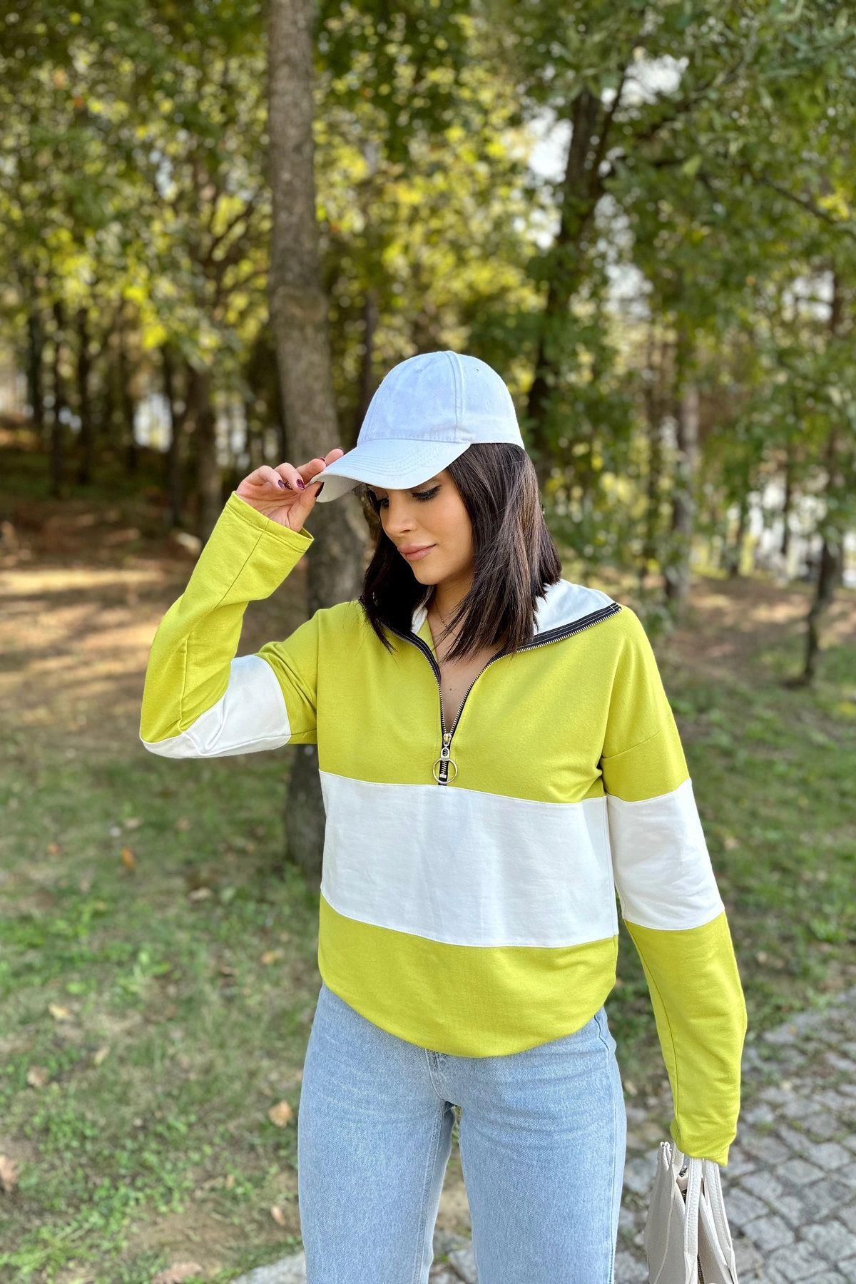 Green Women Sweatshirt