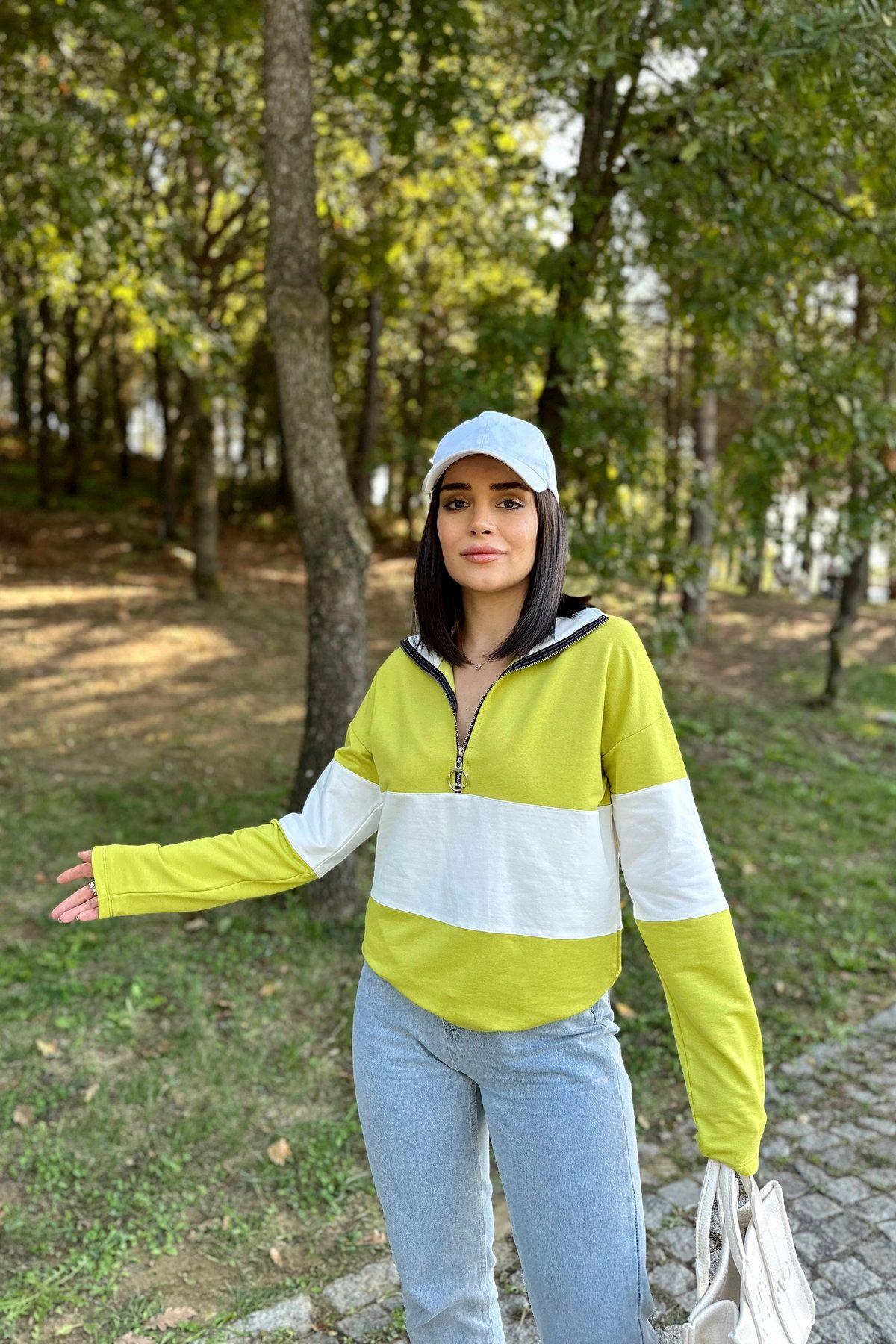Green Women Sweatshirt