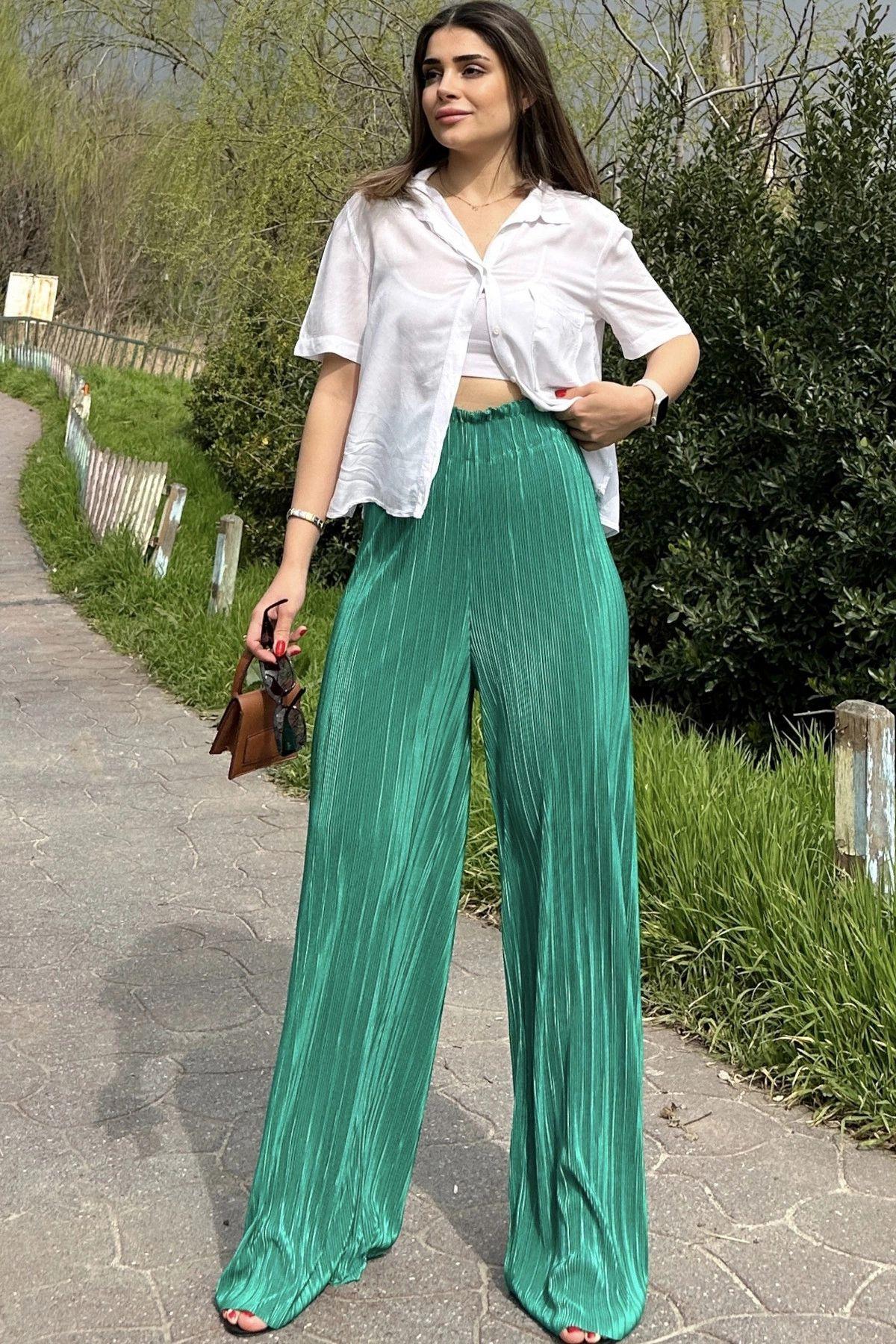 Benetton Green Women Pants