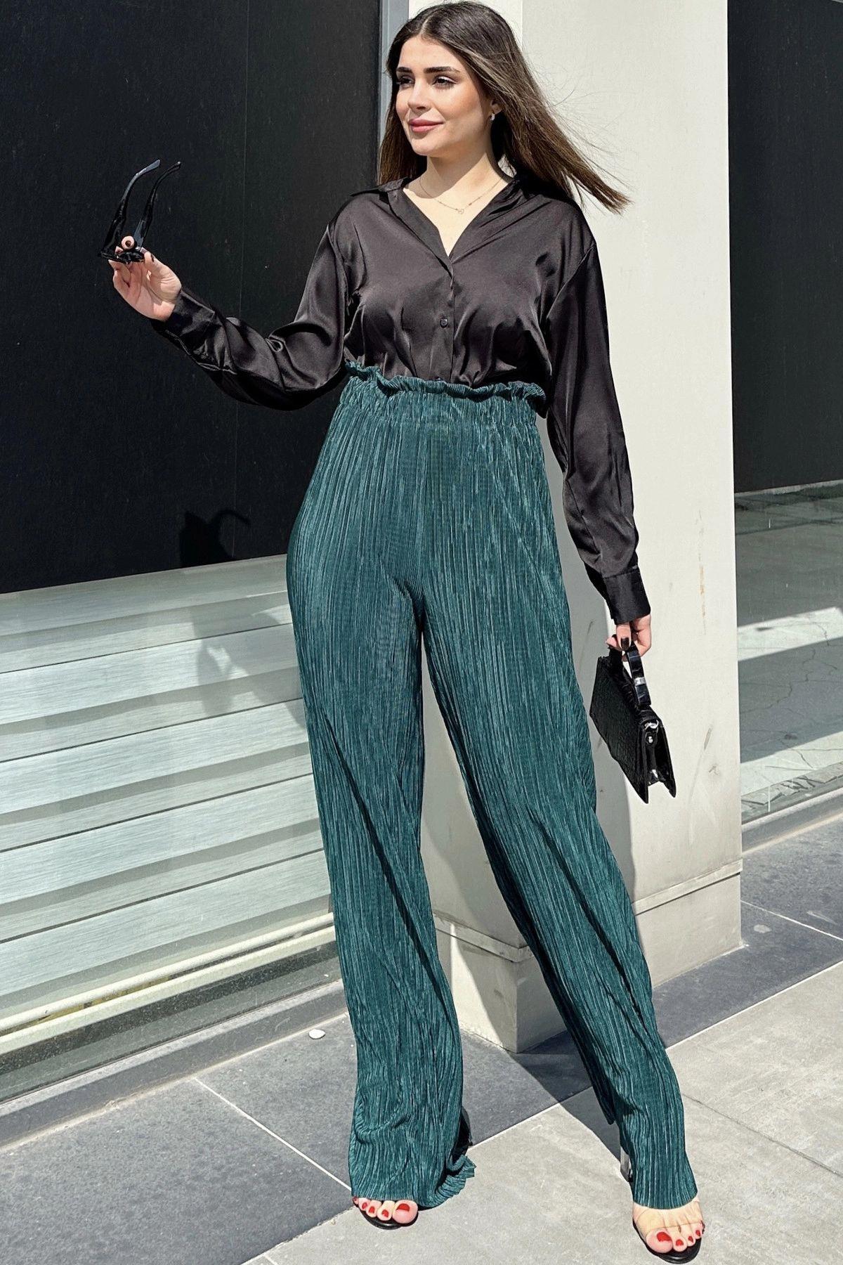 Oil Green Women Pants